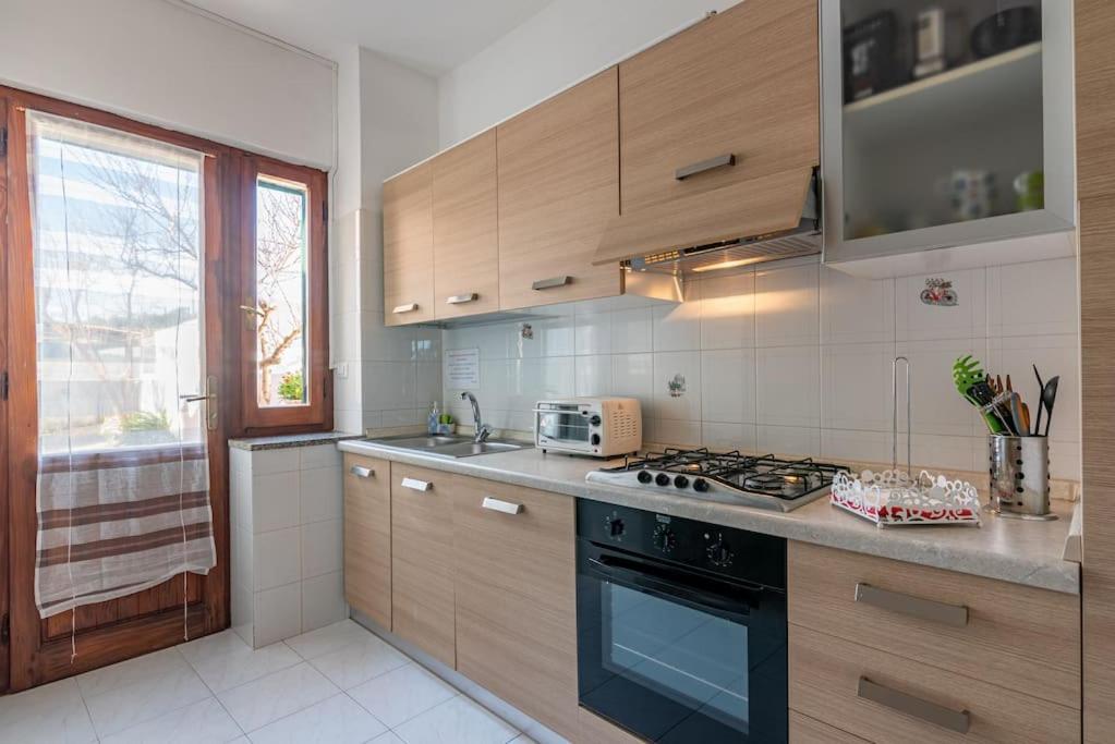 La Lampara - Casa Panoramica 4 Km Dalla Pelosa スティンティーノ エクステリア 写真